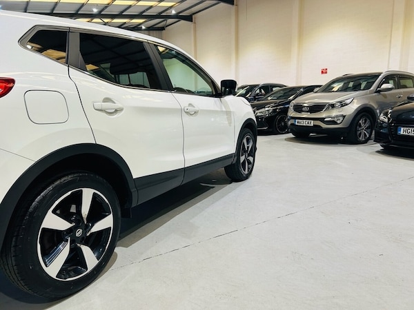 Used Nissan Qashqai 2016 for sale - 76323217: Photo 20
