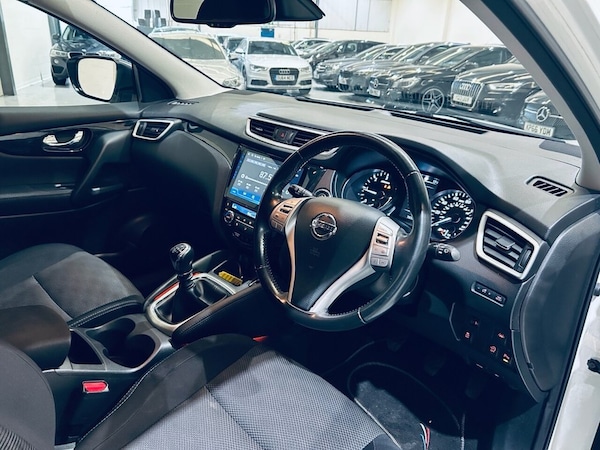 Used Nissan Qashqai 2016 for sale - 76323217: Photo 9