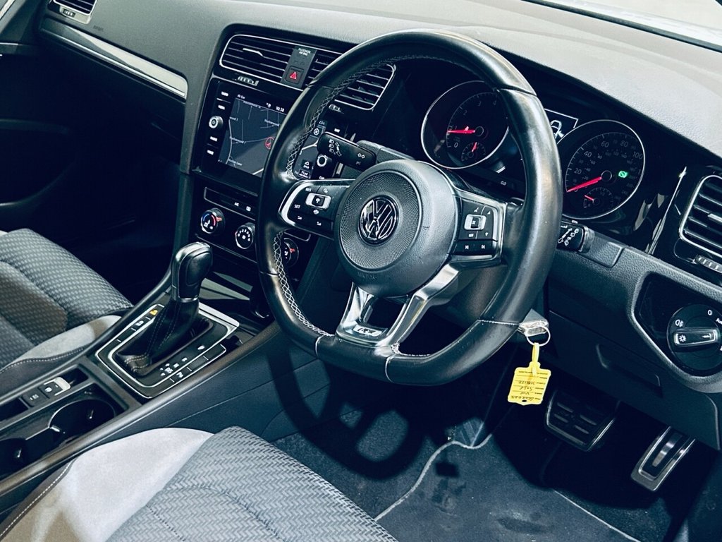 Used Volkswagen Golf 2019 for sale - 76454248: Photo 15