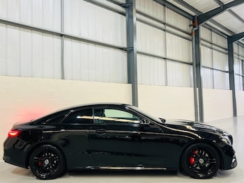 Used Mercedes-Benz E Class 2018 for sale - 78780327: Photo