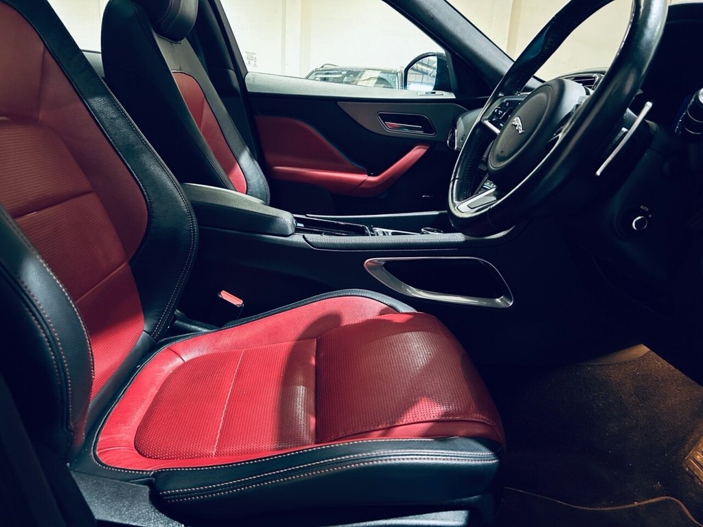 Used Jaguar F-Pace 2019 for sale - 76740426: Photo 21