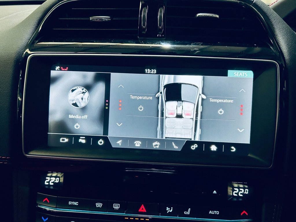 Used Jaguar F-Pace 2019 for sale - 76740426: Photo 31