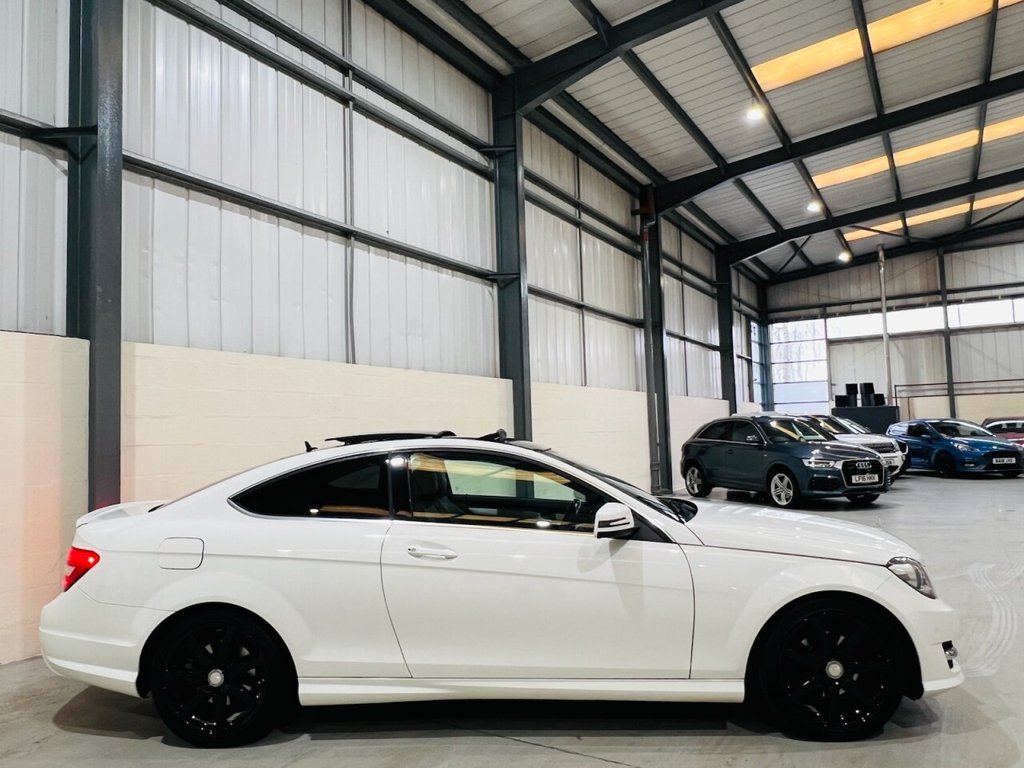 Used Mercedes-Benz C Class 2014 for sale - 77546777: Photo 18