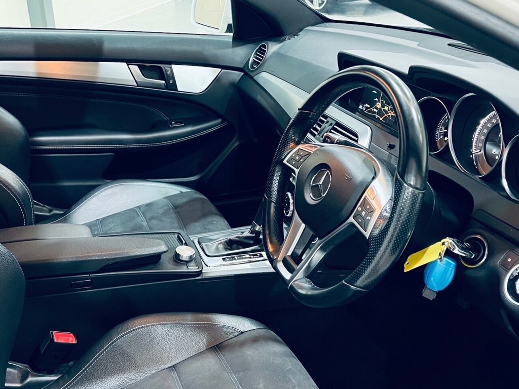 Used Mercedes-Benz C Class 2014 for sale - 77546777: Photo 26