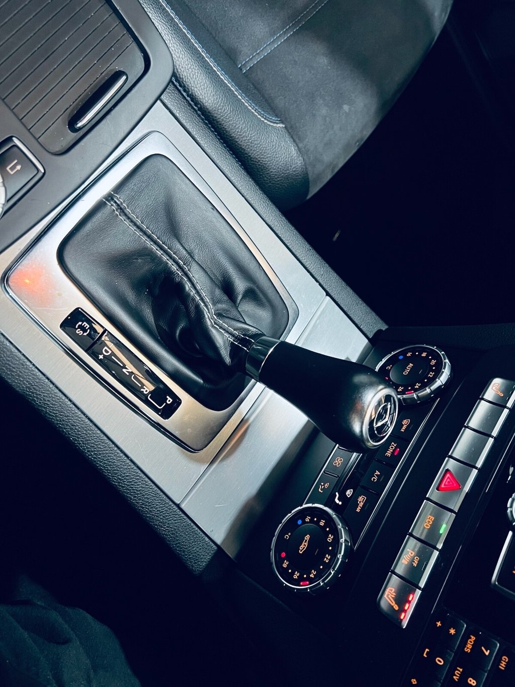 Used Mercedes-Benz C Class 2014 for sale - 77546777: Photo 28