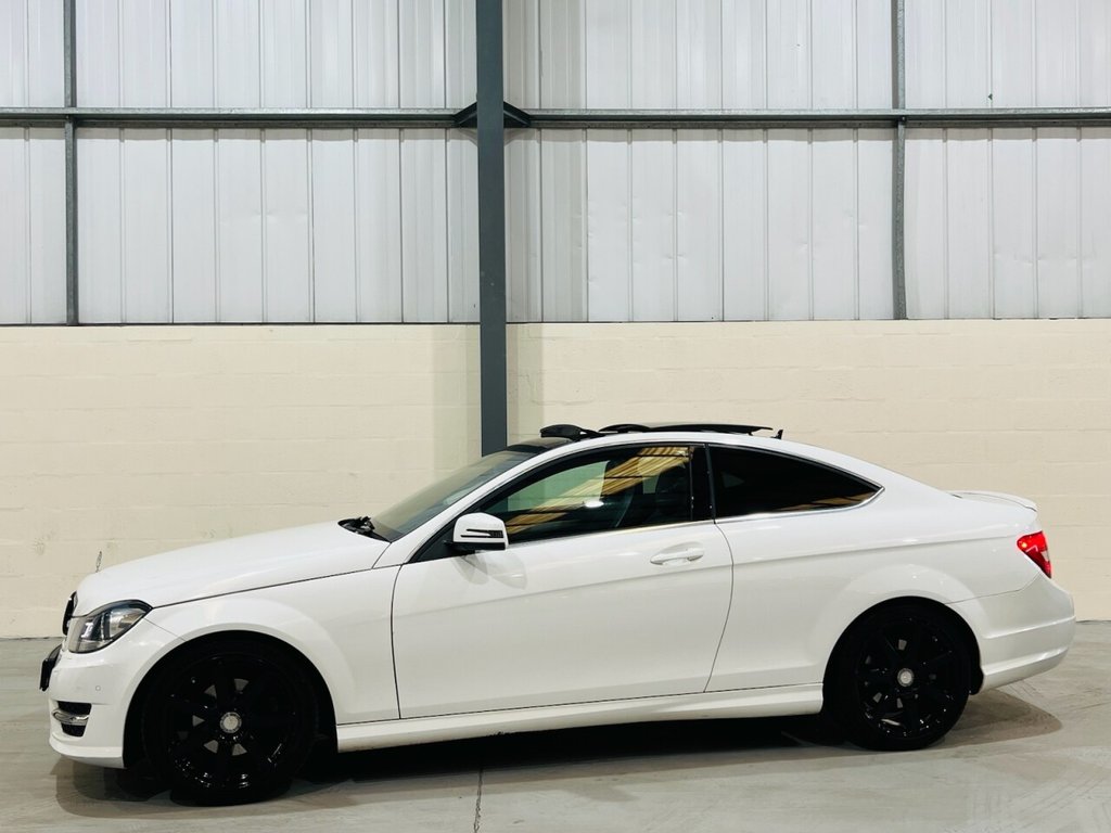 Used Mercedes-Benz C Class 2014 for sale - 77546777: Photo 7