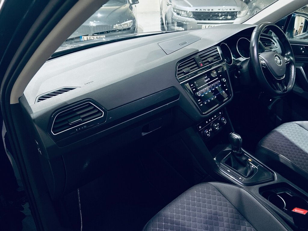 Used Volkswagen Tiguan 2018 for sale - 76900978: Photo 18