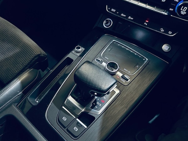 Used Audi Q5 2020 for sale - 75597053: Photo 29