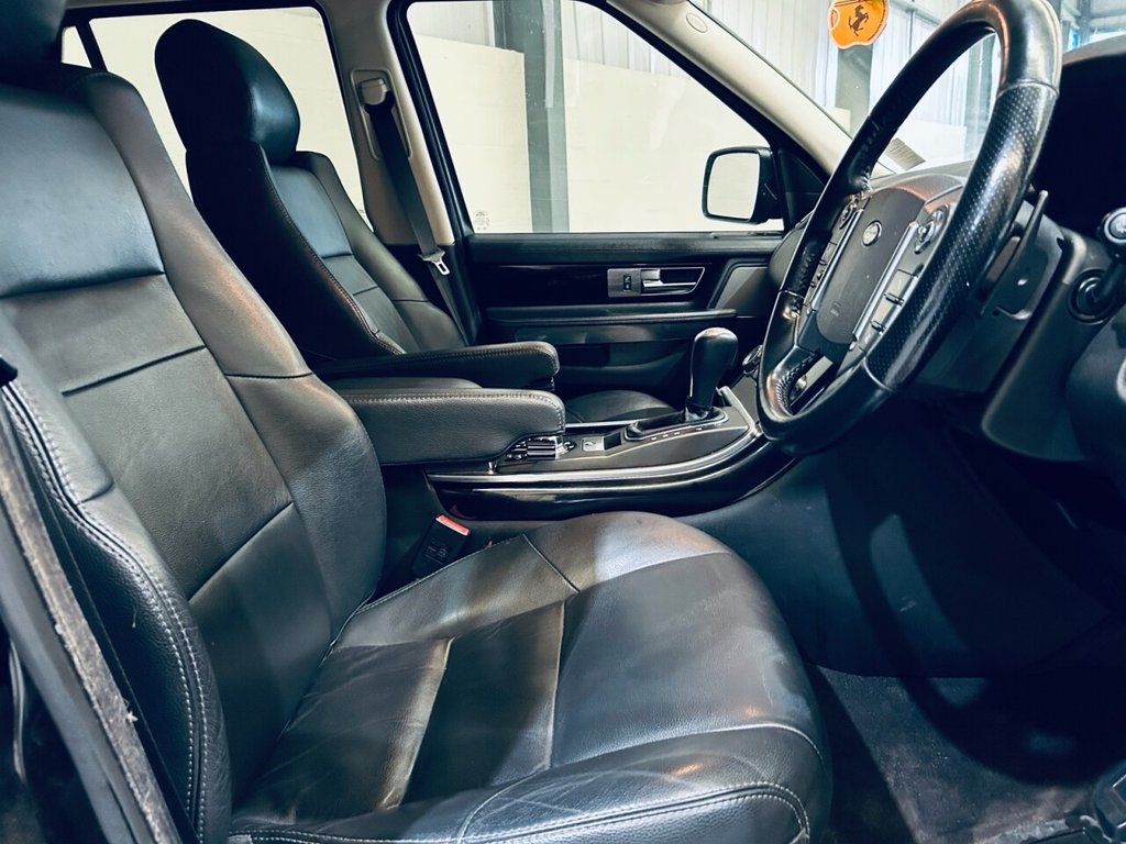 Used Land Rover Range Rover Sport 2011 for sale - 76454027: Photo 18