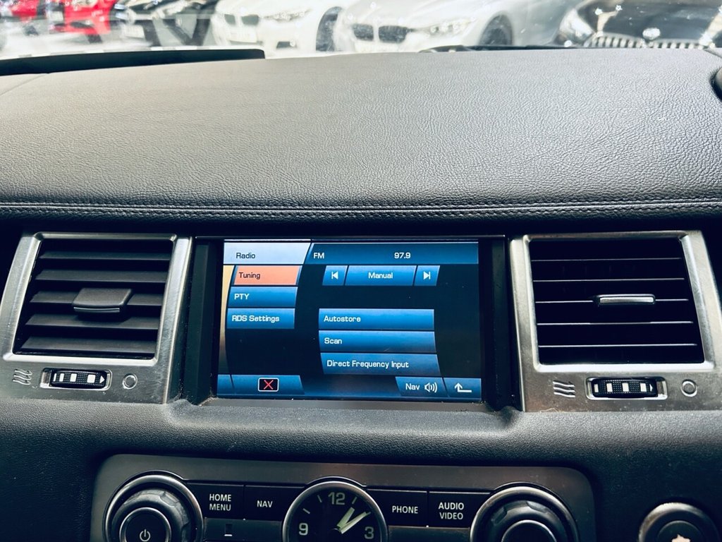 Used Land Rover Range Rover Sport 2011 for sale - 76454027: Photo 23