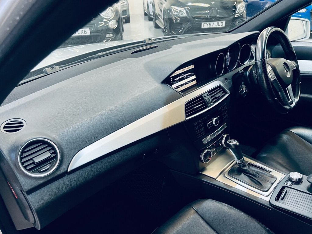 Used Mercedes-Benz C Class 2011 for sale - 77971561: Photo 26