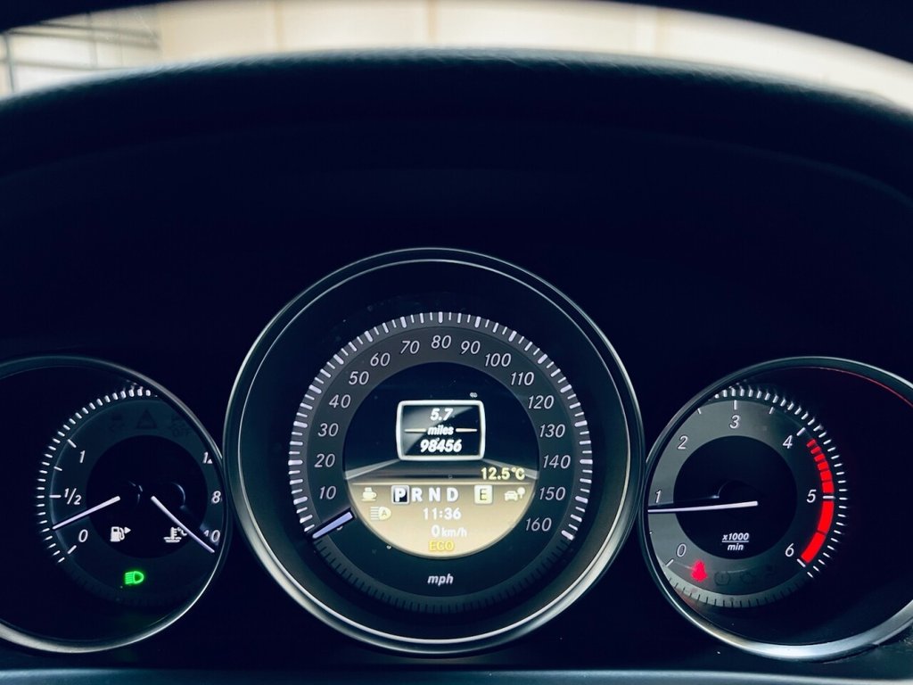 Used Mercedes-Benz C Class 2011 for sale - 77971561: Photo 7