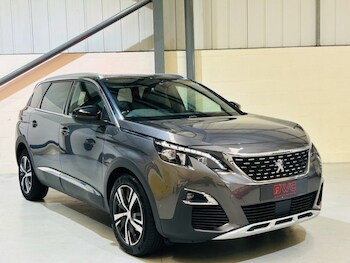 Peugeot - 5008
