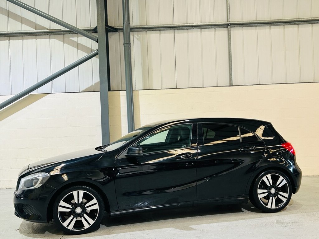 Used Mercedes-Benz A-Class 2014 for sale - 76962135: Photo 3