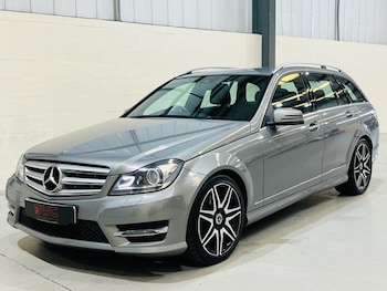 Used Mercedes-Benz C Class 2012 for sale - 77820814: Photo