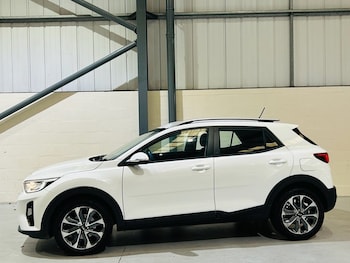 Used Kia Stonic 2018 for sale - 75974387: Photo