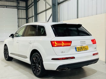 2016 (16) - 3.0 TDI 218 Quattro S Line 5dr Tip Auto