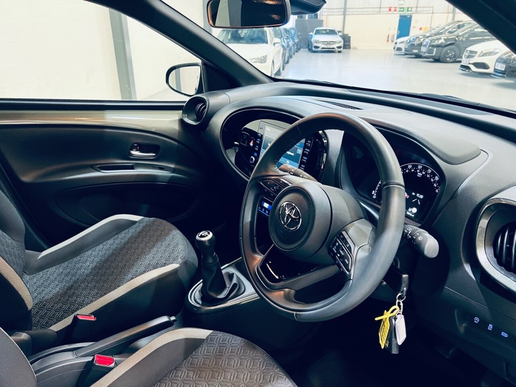 Used Toyota Aygo X 2023 for sale - 78153579: Photo 24