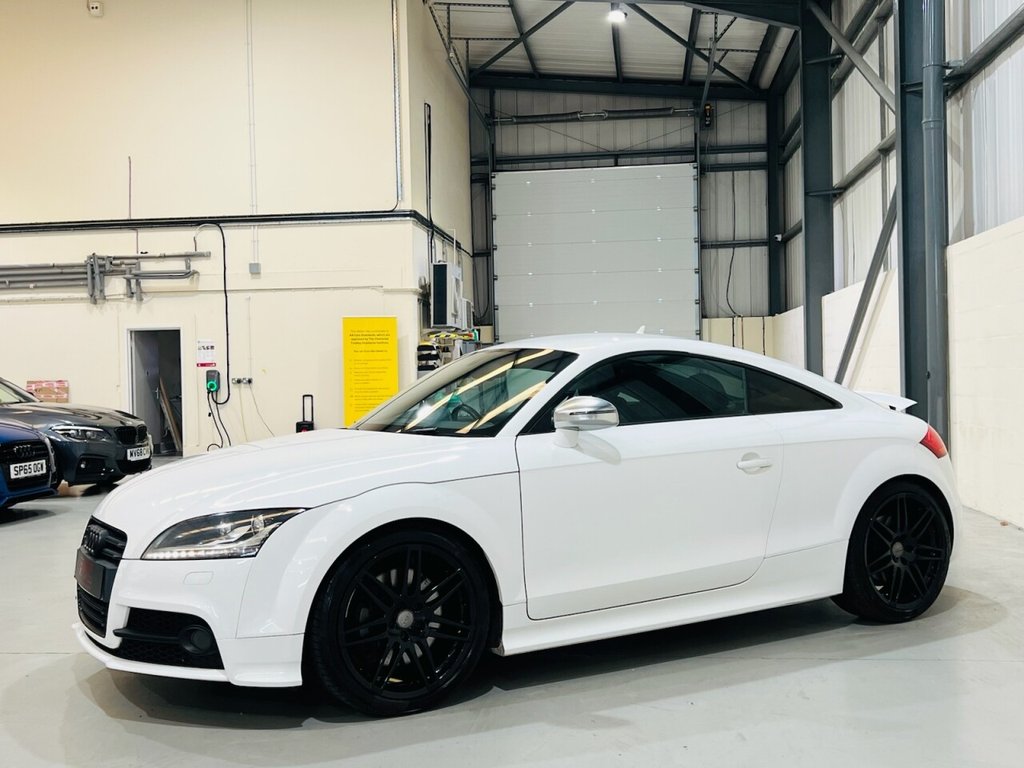 Used Audi TT 2011 for sale - 77879708: Photo 2