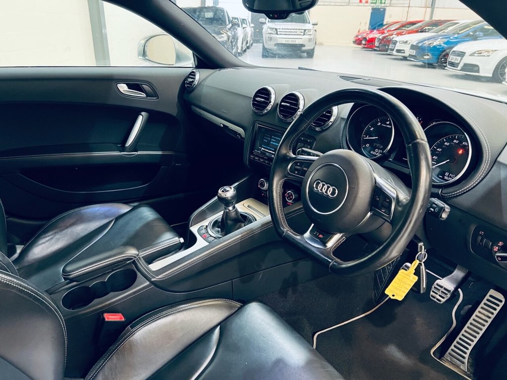 Used Audi TT 2011 for sale - 77879708: Photo 23