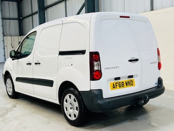 Used Peugeot Partner 2018 for sale - 78737794: Photo