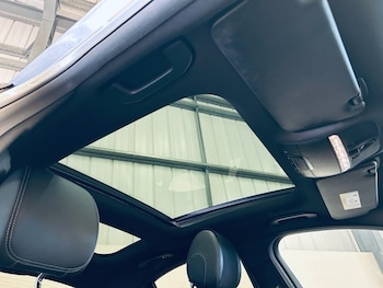 Used Mercedes-Benz C Class 2014 for sale - 76535732: Photo