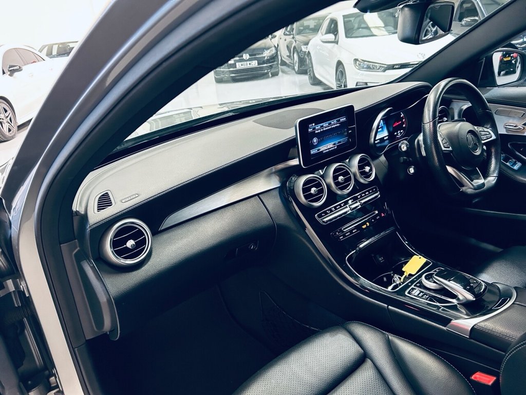 Used Mercedes-Benz C Class 2014 for sale - 76535732: Photo 6