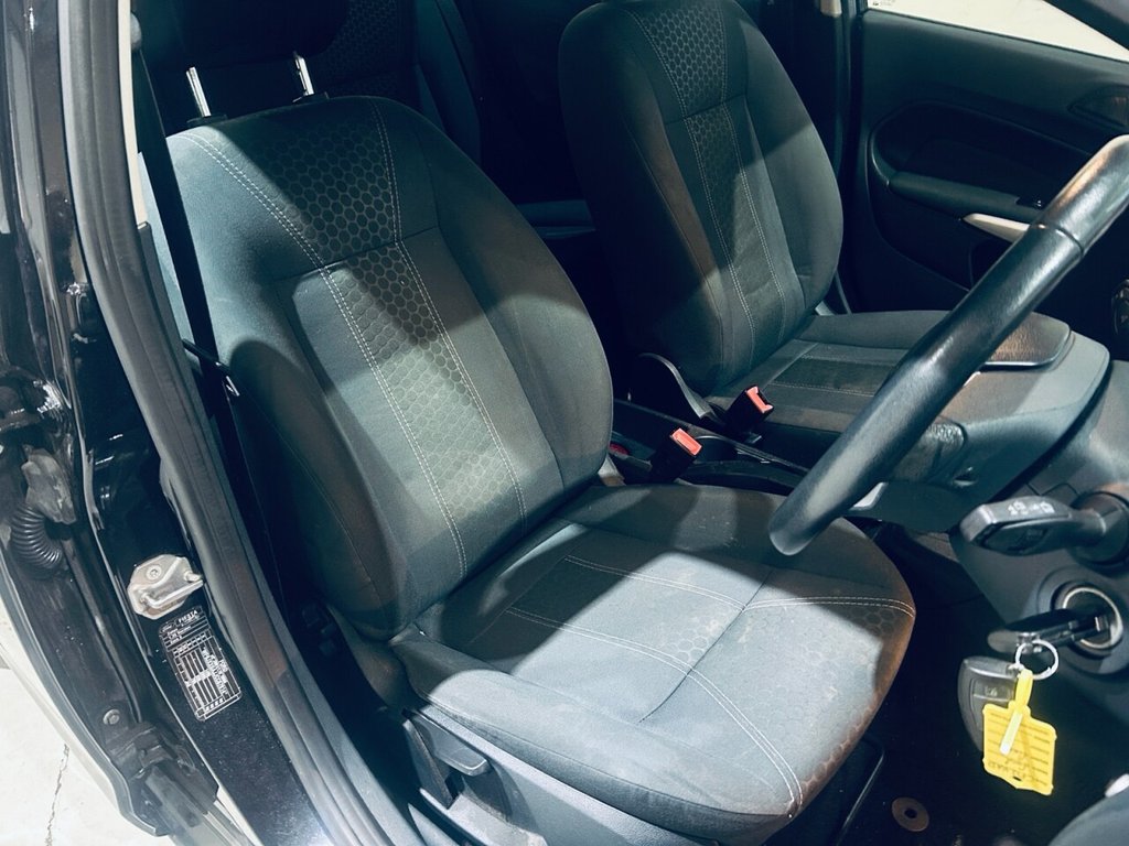 Used Ford Fiesta 2012 for sale - 76953971: Photo 16