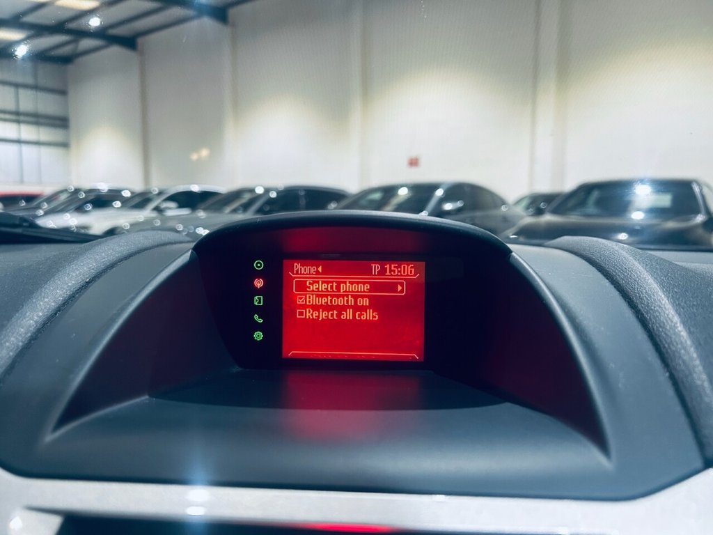 Used Ford Fiesta 2012 for sale - 76953971: Photo 19