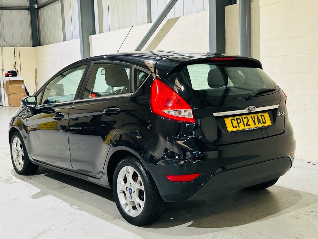 Used Ford Fiesta 2012 for sale - 76953971: Photo 2