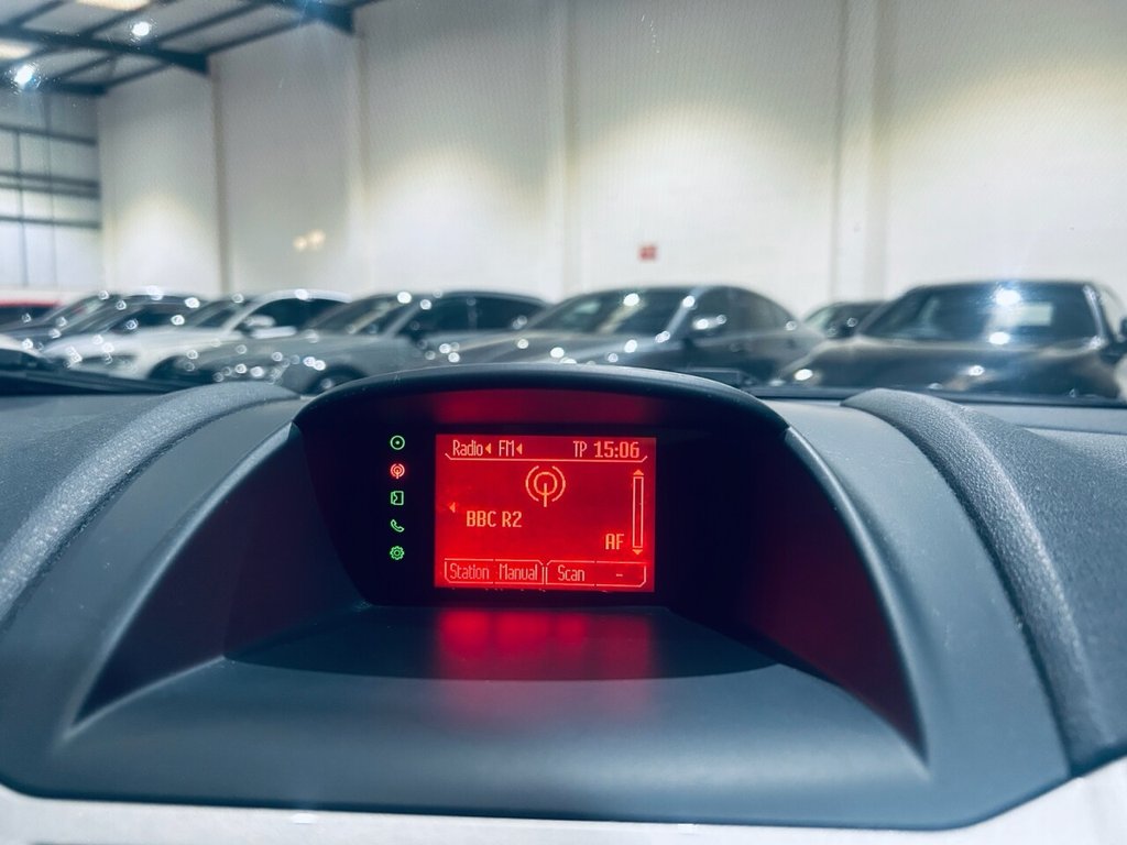 Used Ford Fiesta 2012 for sale - 76953971: Photo 20