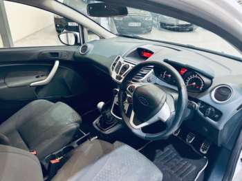 Used Ford Fiesta 2011 for sale - 74916761: Photo