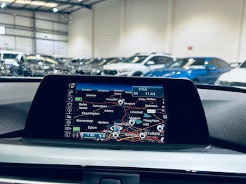 Used BMW 3 Series 2016 for sale - 75473994: Photo