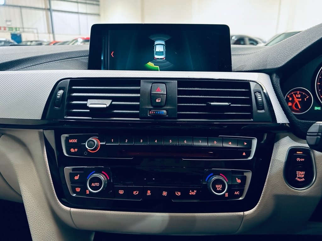 Used BMW 4 Series 2017 for sale - 76454609: Photo 17