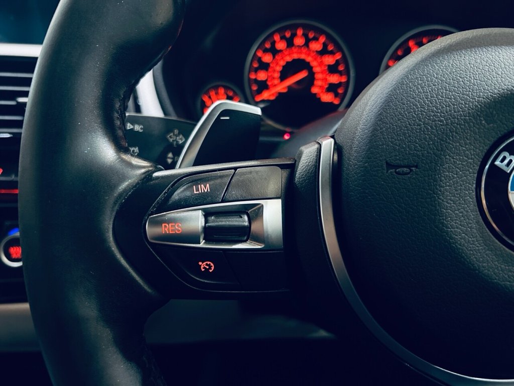 Used BMW 4 Series 2017 for sale - 76454609: Photo 19