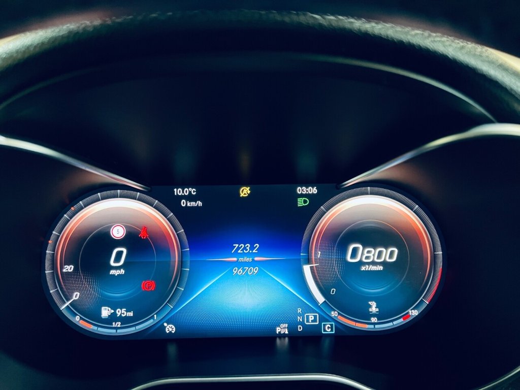 Used Mercedes-Benz C Class 2019 for sale - 77557543: Photo 4