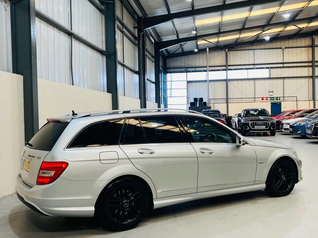 Used Mercedes-Benz C Class 2011 for sale - 77890863: Photo 9