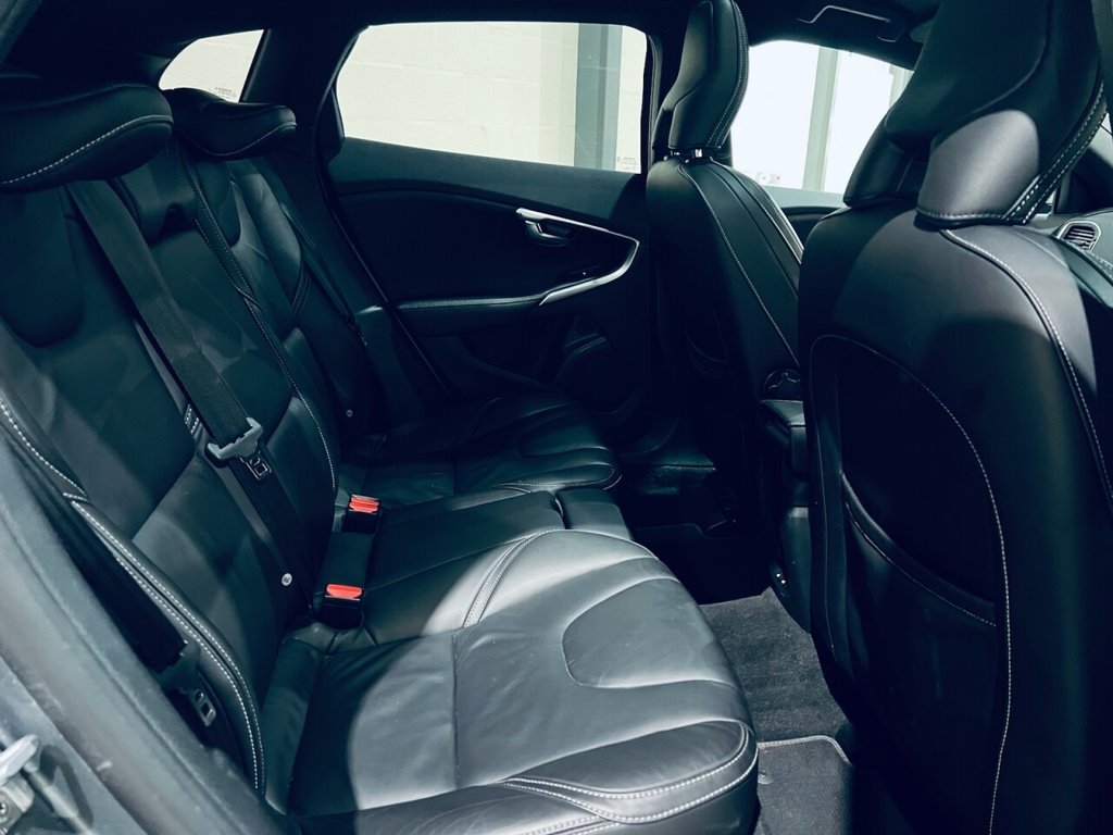 Used Volvo V40 2019 for sale - 77703517: Photo 10