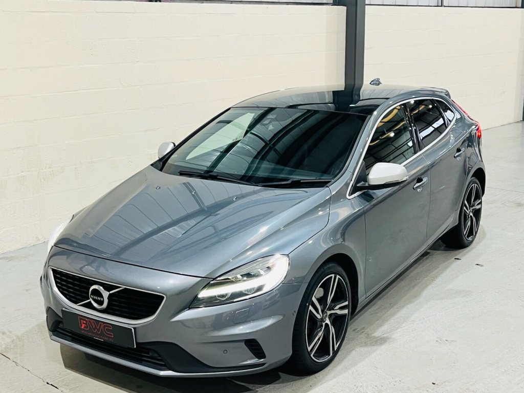 Used Volvo V40 2019 for sale - 77703517: Photo 15