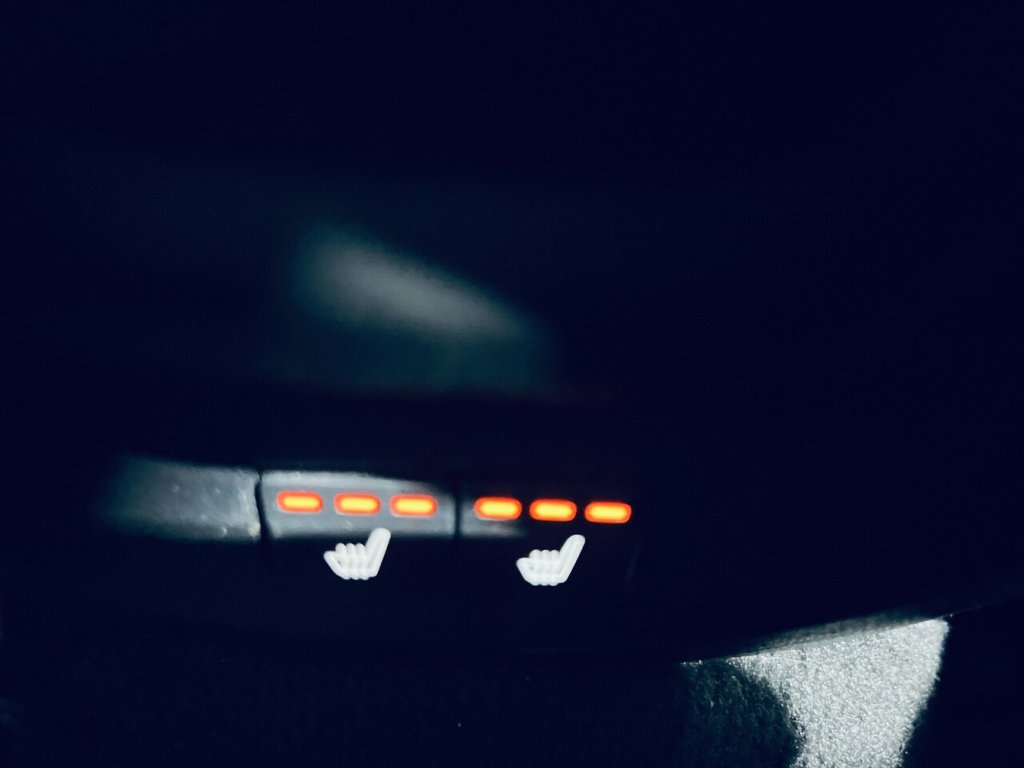 Used Volvo V40 2019 for sale - 77703517: Photo 25