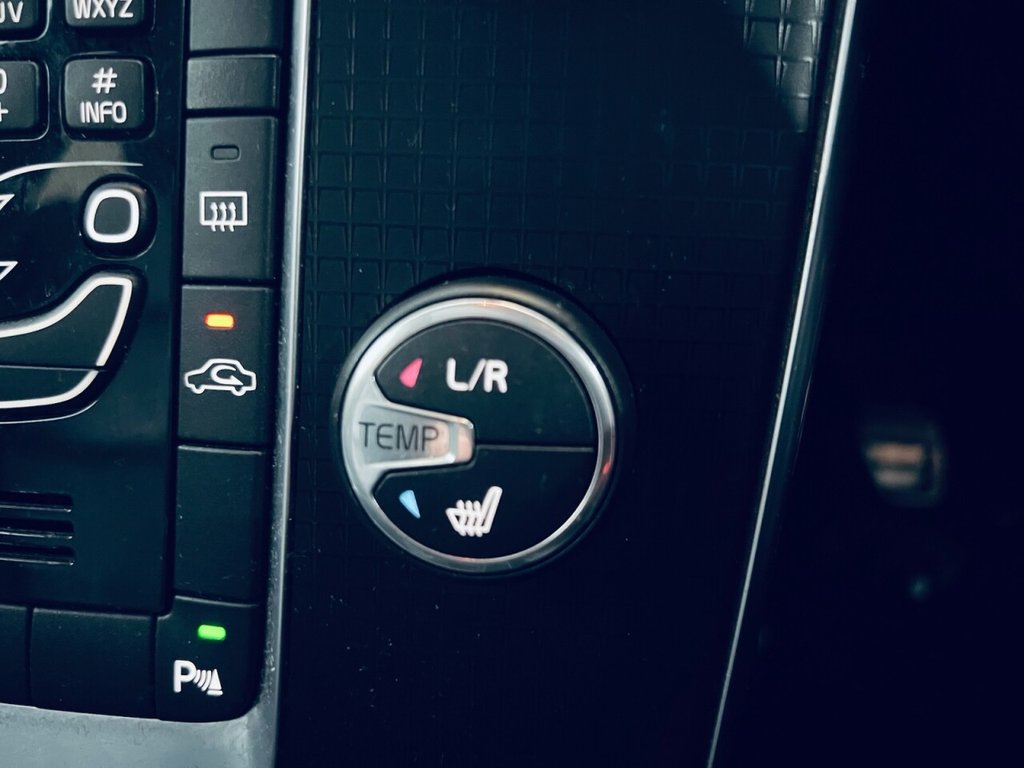 Used Volvo V40 2019 for sale - 77703517: Photo 30