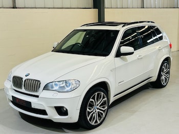Used BMW X5 2011 for sale - 76147570: Photo