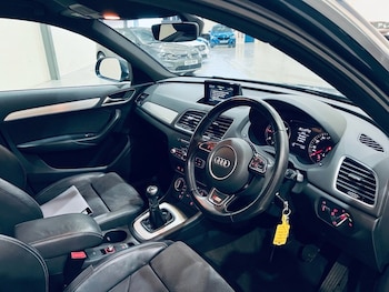 Used Audi Q3 2016 for sale - 77161653: Photo