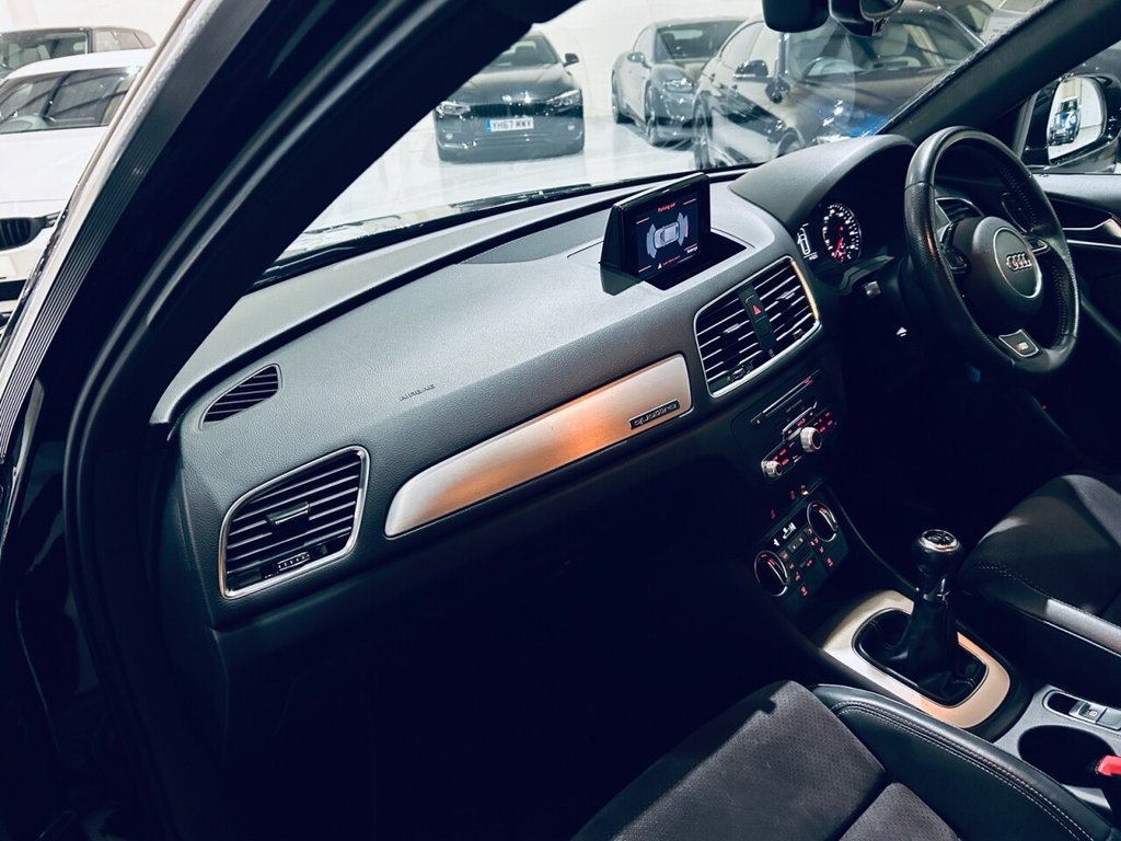 Used Audi Q3 2015 for sale - 76642892: Photo 10