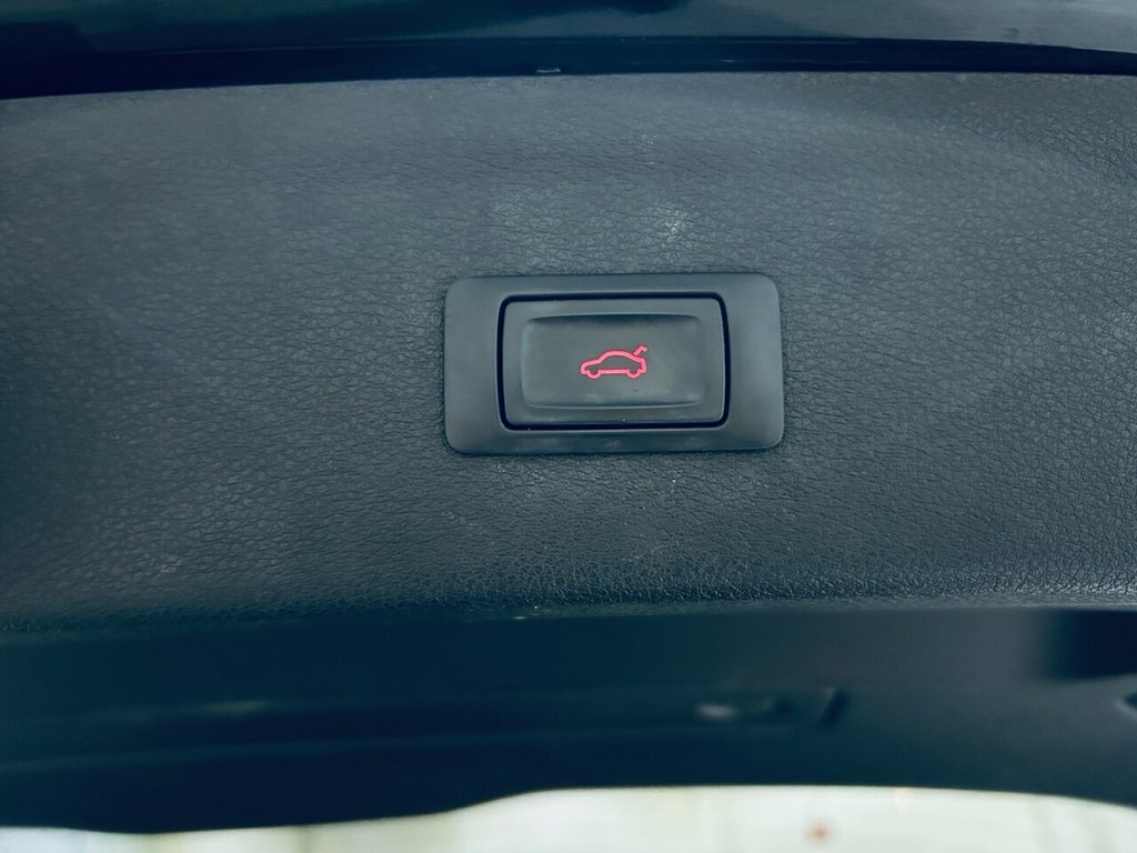 Used Audi Q3 2015 for sale - 76642892: Photo 13