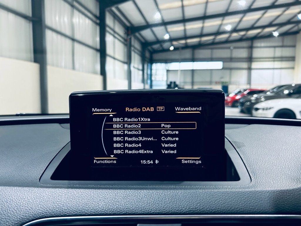 Used Audi Q3 2015 for sale - 76642892: Photo 24