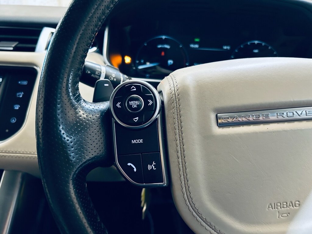 Used Land Rover Range Rover Sport 2016 for sale - 76558899: Photo 32