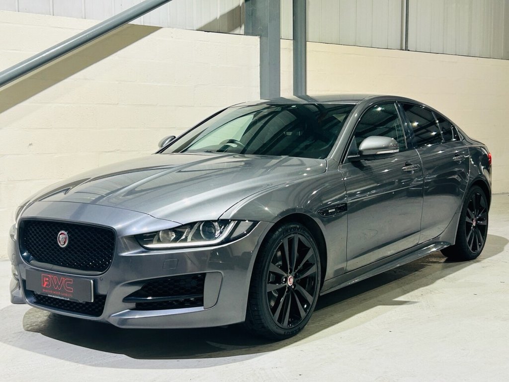 Used Jaguar XE 2018 for sale - 76740425: Photo 6