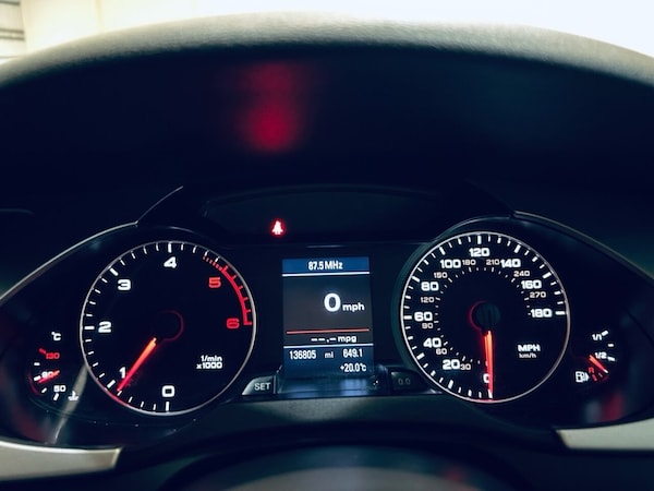 Used Audi A4 2009 for sale - 75998594: Photo 17