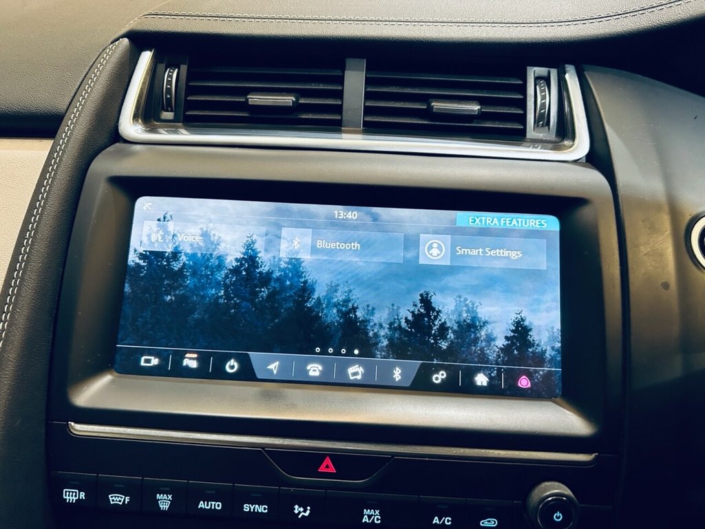 Used Jaguar E-Pace 2019 for sale - 76725104: Photo 21